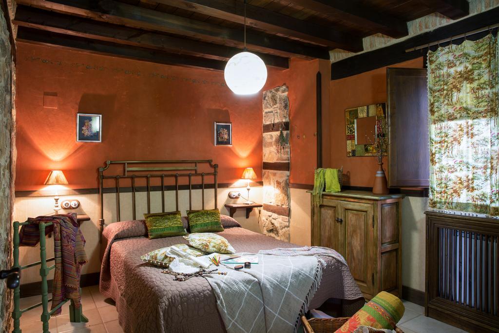 Casa Rural La Casa Del Bosque 나바콘세호 외부 사진